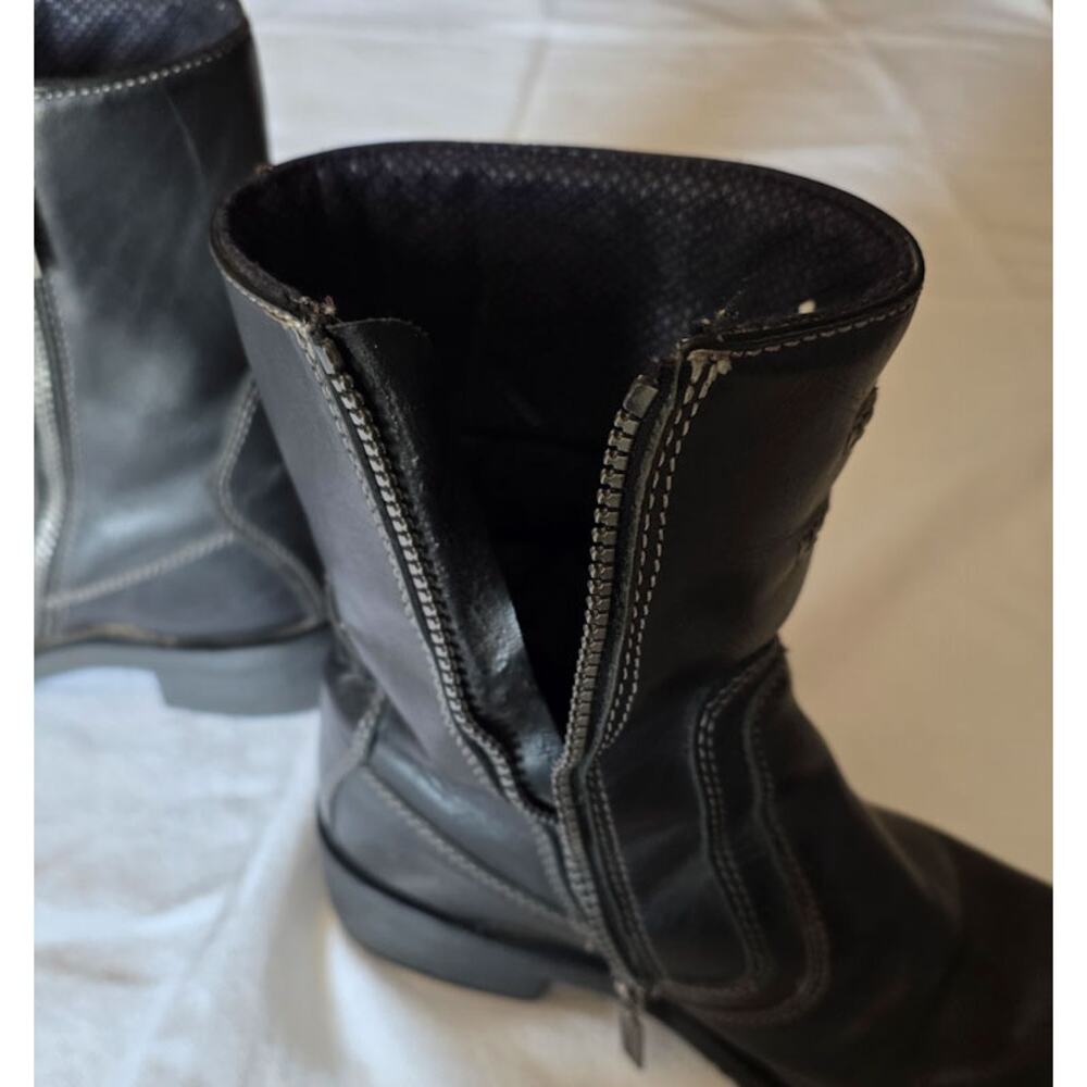Milwaukee Women's Biker Black Leather Motorcycle Boots Silver Hardware 9 US - Picture 9 of 11
